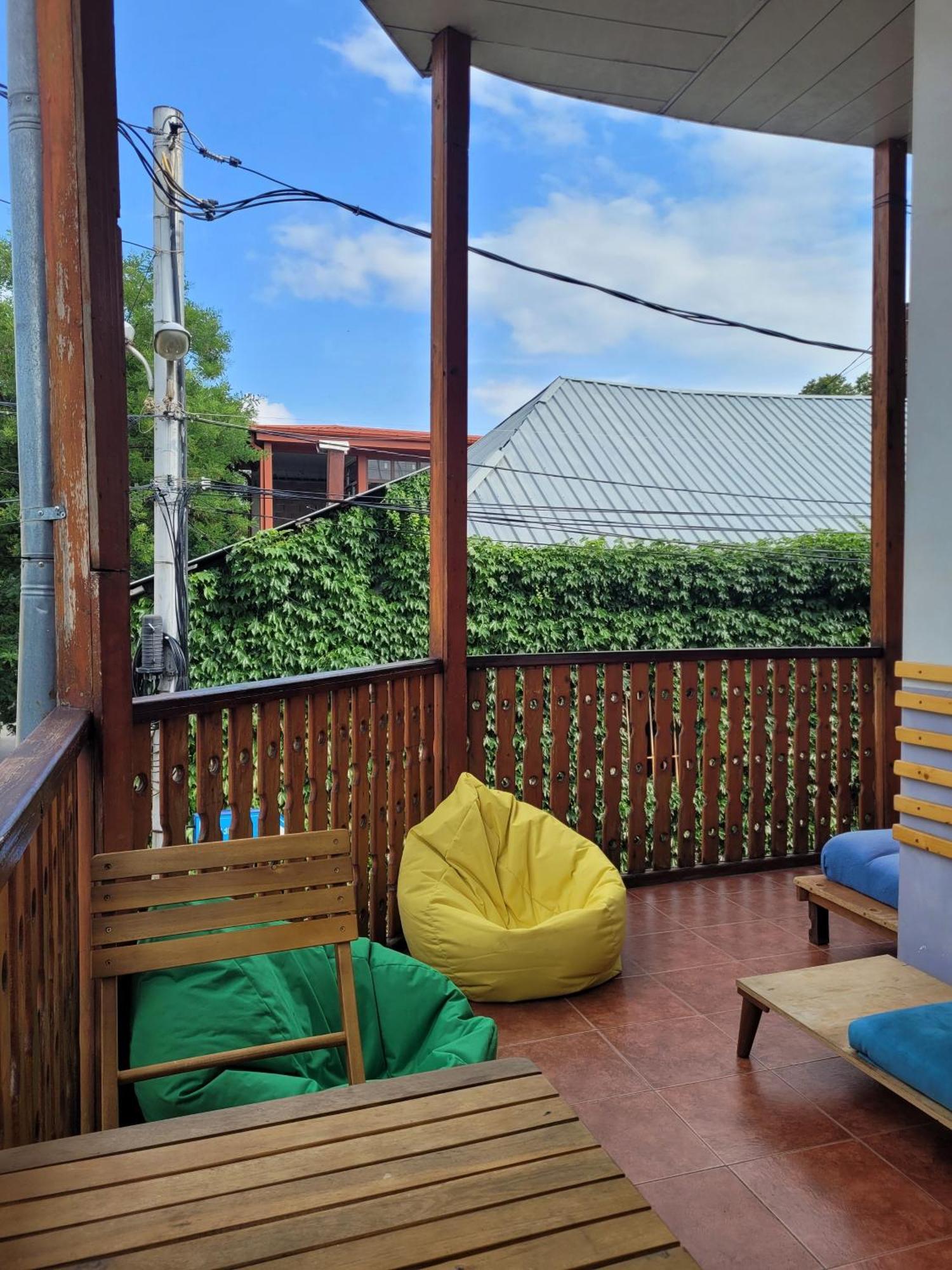 Friends Hostel Tbilisi Exterior photo